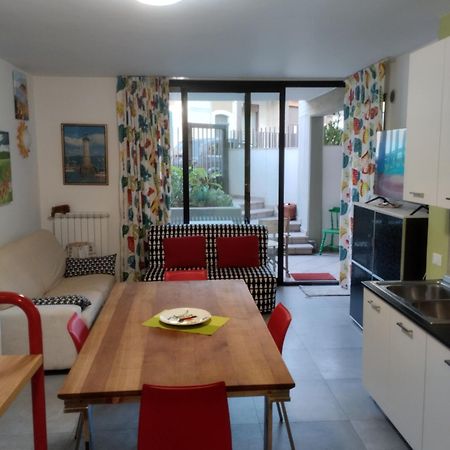 Cavalluccio Marino Apartment 아치카스텔로 외부 사진